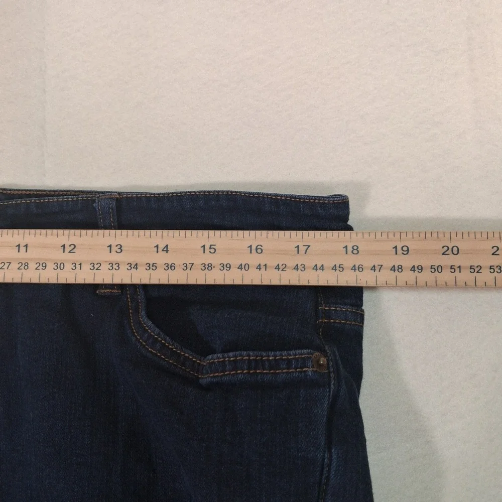 Chaps Denim Jeans Womens 14 Blue Straight Leg Dark Wash Stretch Classic